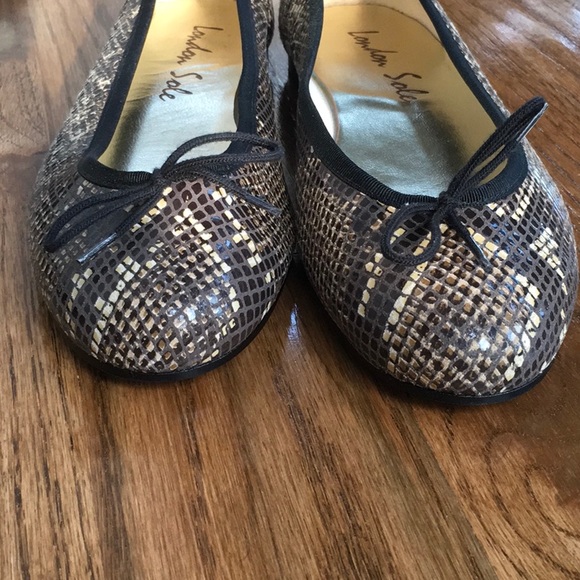 Ballerina flats by London Sole - Picture 3 of 11